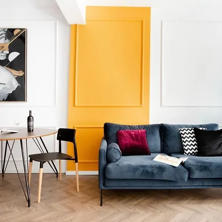 Eclectic Luxury 2bdr In Sofia's Heart * Sofia