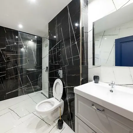 Eclectic Luxury 2bdr In Sofia's Heart Apartment Sofia